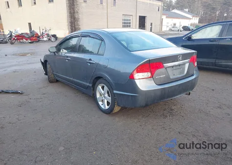 2010 Honda Civic Lx z USA, uszkodzony, nr VIN 2HGFA1F55AH301345